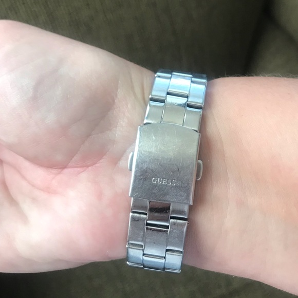 Guess Silver Watch - Picture 3 of 7